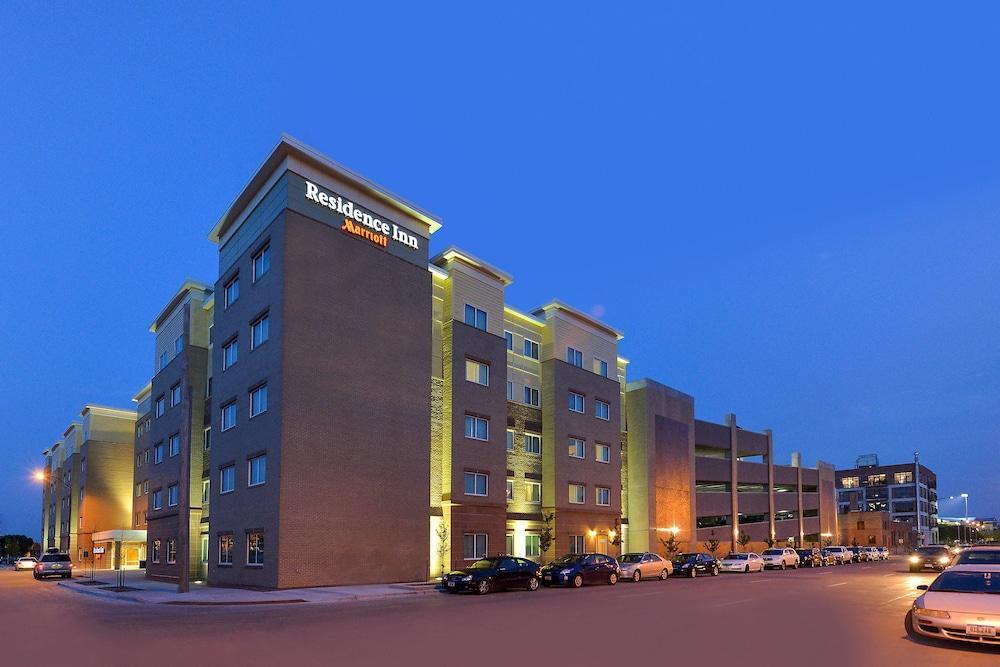 Hampton Inn & Suites Des Moines Downtown Exteriér fotografie
